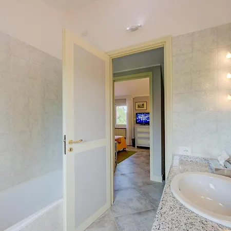 Residenza Il Ginepro Garden And Privacy - Happy Feriehus Gignese