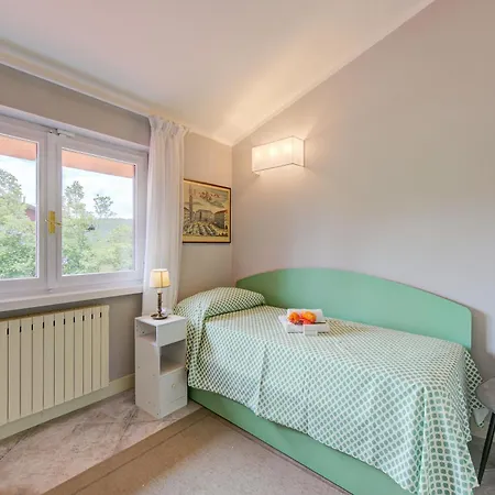 Feriehus Residenza Il Ginepro Garden And Privacy - Happy *